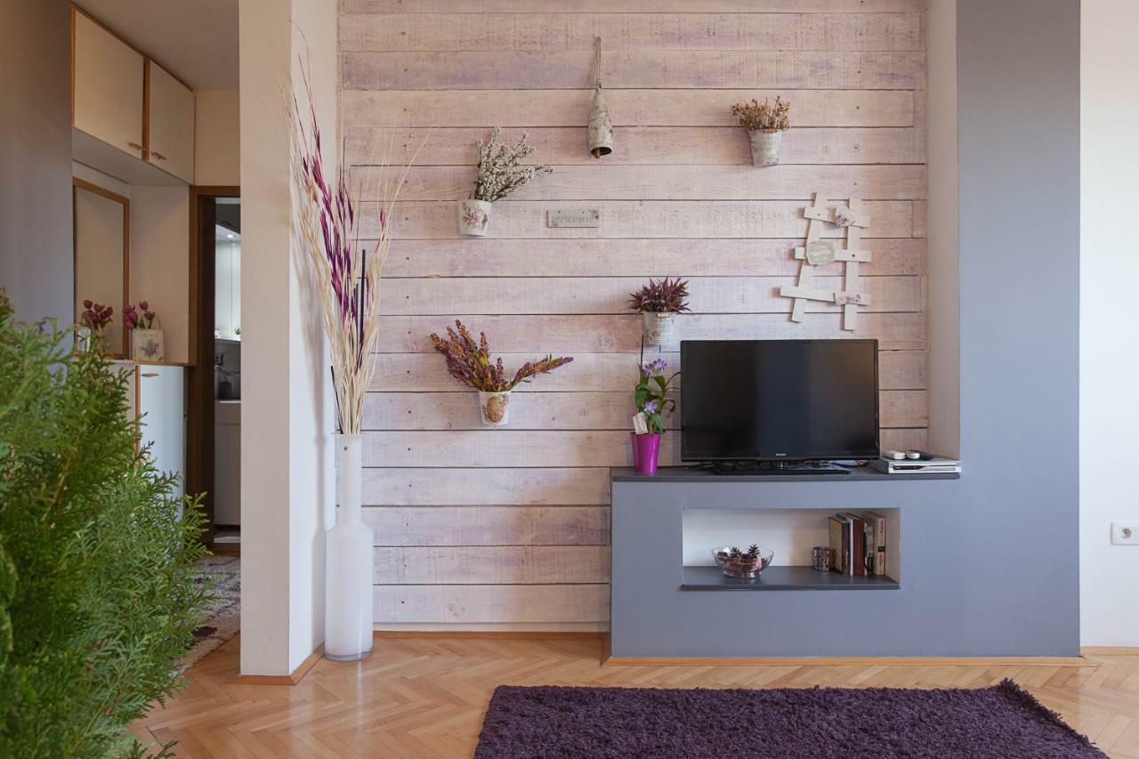 Violet Apartment Skopje Extérieur photo